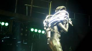 Tokio Hotel - Dogs unleashed live