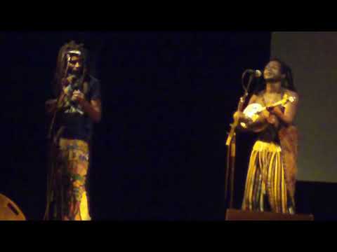 King Ayisoba - showcase - off Womex '09 (2)