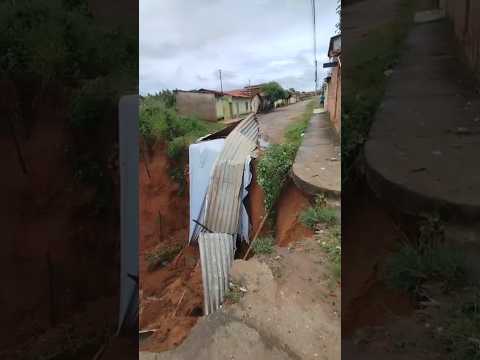 Olha a que ponto essa rua chegou, Condeúba Bahia
