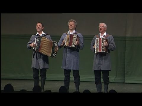 Biermösl Blosn - Bauernregeln