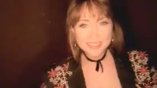 Pam Tillis - Mi Vida Loca (Official Video)