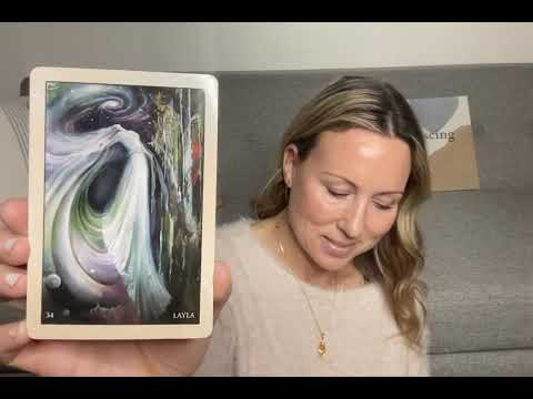 RUMI ORACLE GUIDE BOOK #34 - LAYLA