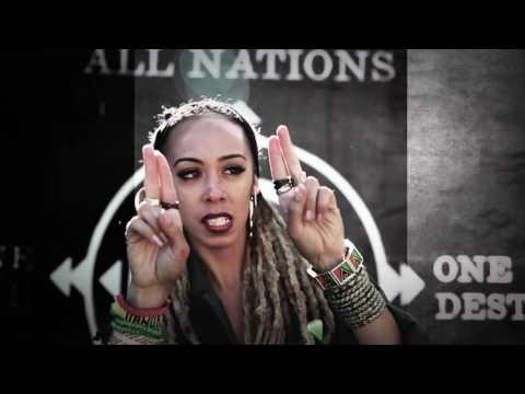 BLUE KING BROWN ONE PEOPLE-ONE SOUL