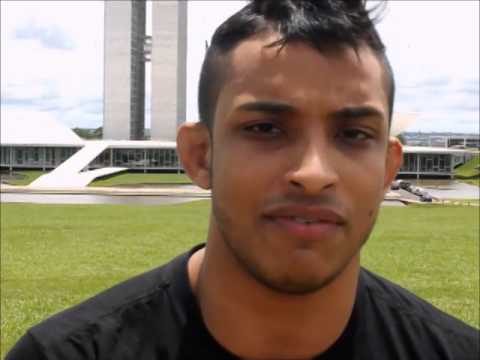 Depoimento de MC Garden em apoio ao PL 4471/2012