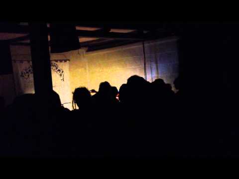 gianpy sound plays brand new : b-no feat el fata soundboy remedy (roots cooperation label)