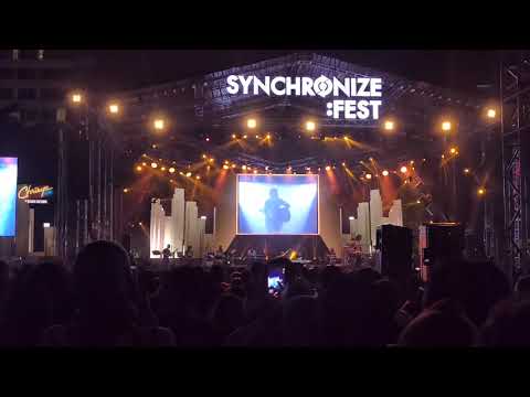 Syncronize fest 2019 Chrisye live by erwin gutawa