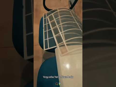 Fazendo manutenção nas centrais de ar da Assembleia de Deus em Nova Timboteua