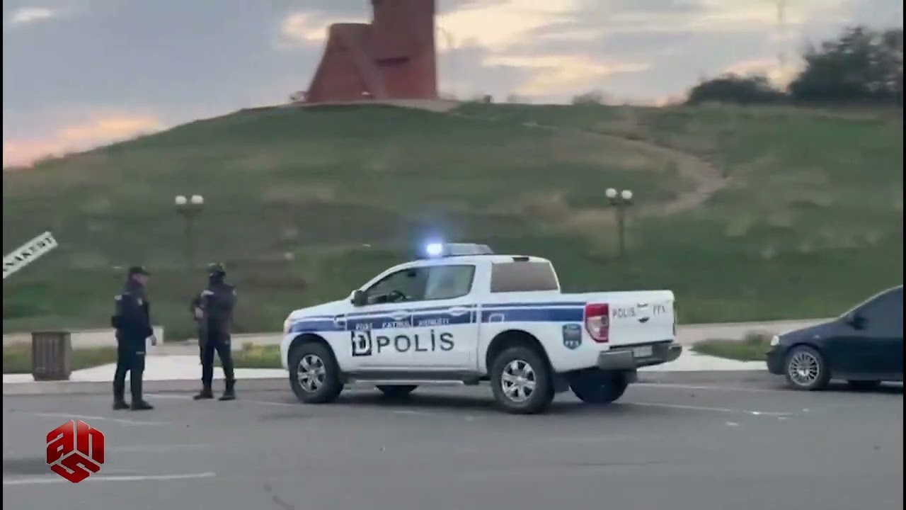 Azərbaycan polisi Xankəndidə ictimai asayişi qoruyur