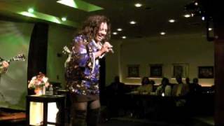 Alyson Williams Betcha By Golly Wow