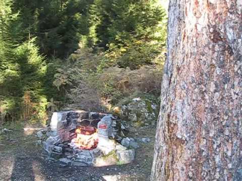 Schweizer Familie Feuerstelle - Ruschein