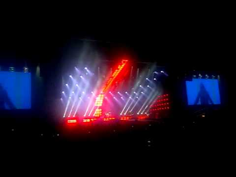 Kabát - úvod + Úsměv pana Lloyda (Praha, Vypich 2014)