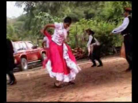 Elvin Romero - Andando Lejos