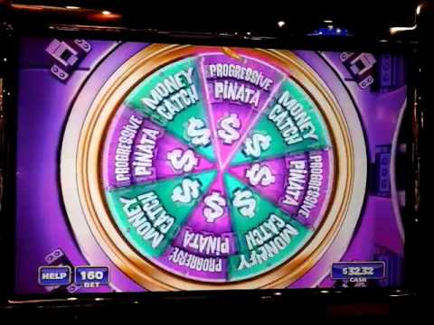 Dinero Loco Slot Machine Progressive Pinata Bonus