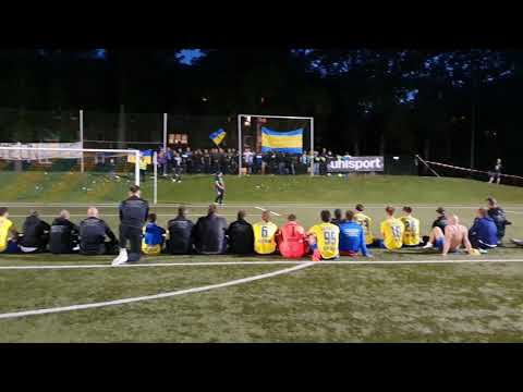 SC Rapid Lübeck lässt sich nach dem Pokalaus gegen 1. FC Phönix Lübeck von den Fans feiern!
