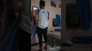 Download lagu Hareudang Hareudang Panas Panas Panas mp3 Download lagu Hareudang Hareudang Panas Panas Panas mp3