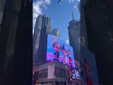 #tinytan #bts #timessquare #nyc #ny #mcdonalds