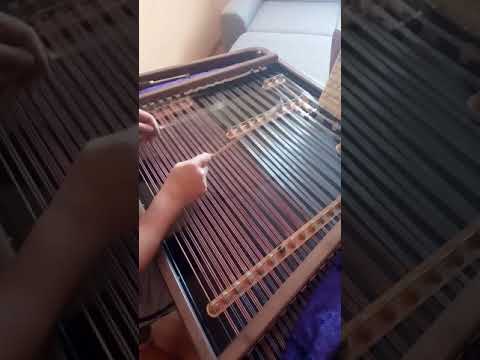 Veša veša chude veša halgatov cimbal