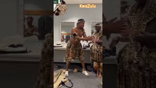 Download lagu khuzani usawumele uzulu. #khuzani #indlamlenze #ndlamlenze #bluenation #khubaib #music #maskandi mp3