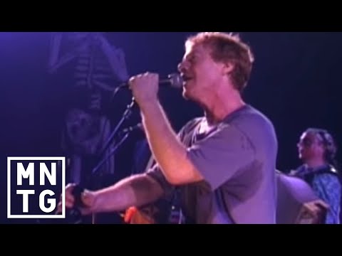 Oingo Boingo - We Close Our Eyes