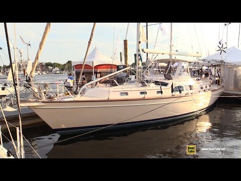 2003 Island Packet 485 - Deck and interior Walkaround - 2015 Annapolis Sail Boat Show