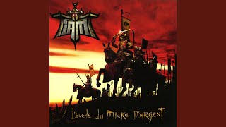 Elle donne son corps avant son nom