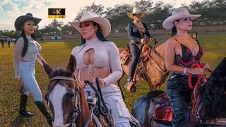 Las Amazonas Más Bellas en CABALGATA 🐴 COLOMBIA 😍 + 1 HORA COMPILATION