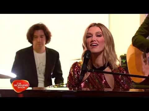 Delta Goodrem - Dear Elton (Live on The Morning Show)