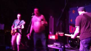 Die Kassierer "Saufen, saufen, saufen" live @ Dynamo Zürich am 30.04.11