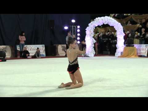 Kravtsenko Ksenija, born 2005, Tallin, Estonia , coach Ratsejeva N., Tjomuskina J.