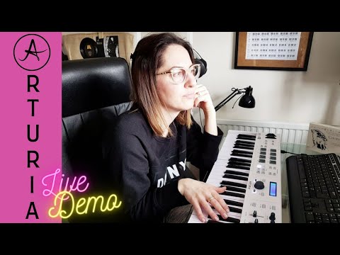 Пример исполнения на MIDI-клавиатуре Arturia KeyLab Essential 61