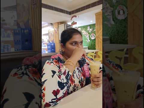 Butterscotch thickshake Sasi delicious super taste😋😋 #delicious #youtubeshorts #manognasdiaries