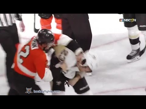 Steve Downie vs Luke Schenn