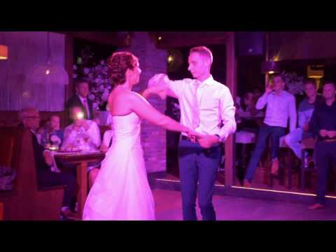 download lagu mp3 mp4 Up Tempo Openingsdans Bruiloft, download lagu Up Tempo Openingsdans Bruiloft gratis, unduh video klip Up Tempo Openingsdans Bruiloft