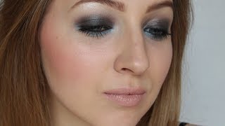 Get Ready With Me: Smokey Eyes With A Pop Of Colour! ♥