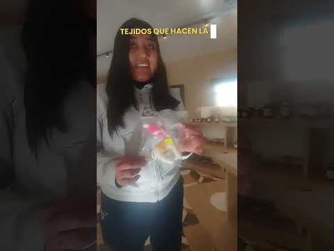 Yanet nos brinda su testimonio en la puerta de San José, Catamarca,Argentina