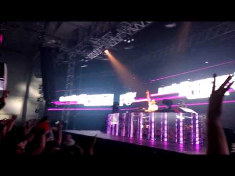MAGNETIC - 20.12 2013 Praha (Laidback Luke)