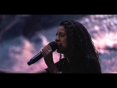 Un Destello De Tu Gloria // CENTRO VIDA