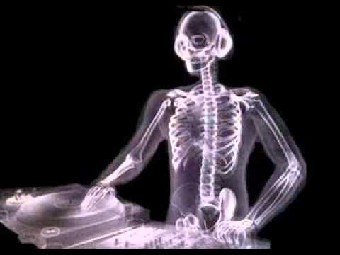 Adam R- mirrors bassline 2011 warpa