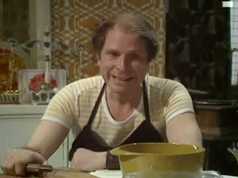 My Old Man - Series 2 - Episode 3  ( Starring Clive Dunn ) Wed, Apr 2, 1975