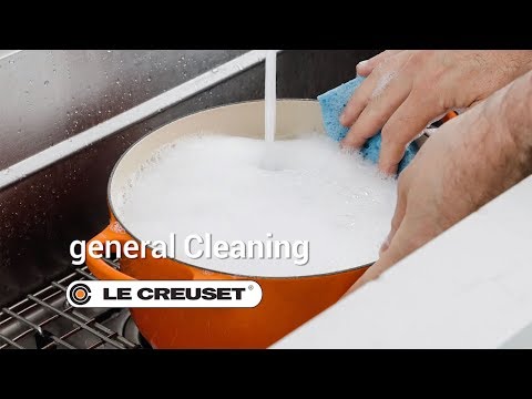 How to Clean Le Creuset Cookware