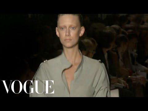Akris Ready to Wear Spring 2011 Vogue Fashion Week Runway Show