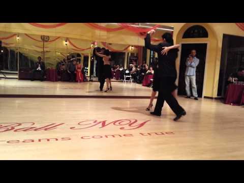 Argentine Tango: Eva Garlez and Pablo Rodriguez - Esquinas Porteñas
