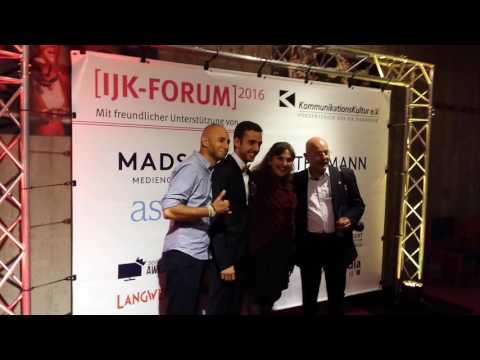 2016 11 05 - Family Surprise