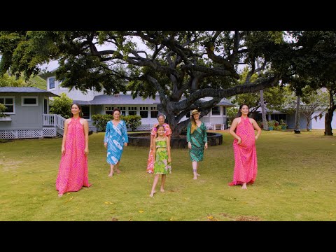 Lyric/Hula - Hawaiian Lullaby ft Josh Tatofi