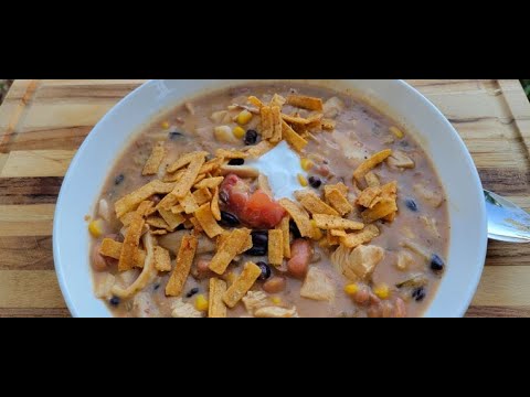 SPEEDY CHICKEN TORTILLA SOUP