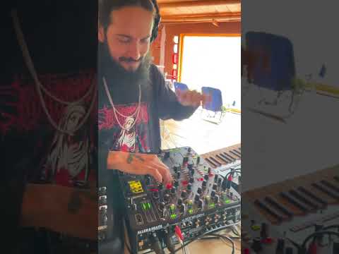 Arcek vs Dirty Phreak - Fat Freddy’s Fat (Arcek Remix) - 178bpm