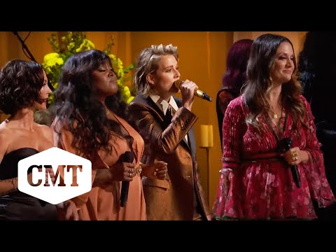 The Highwomen Performs "Coal Miner's Daughter" | A Celebration of the Life and Music of Loretta Lynn