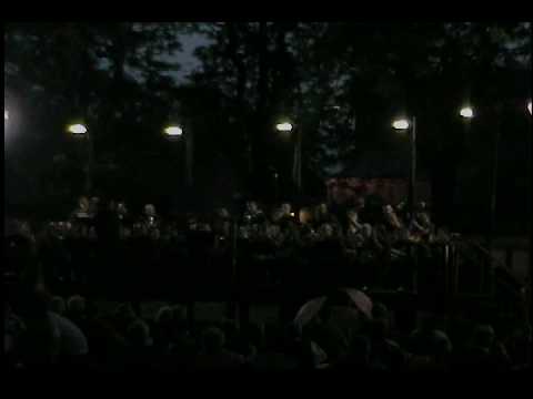 Quaker City performs 1999 Reflections of Moscow @ 2009 Mummers Museum