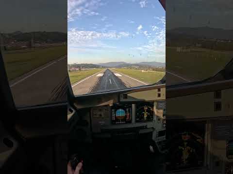 Airbus Sochi kiss landing #airbus #aviation #landing #cockpit #a320