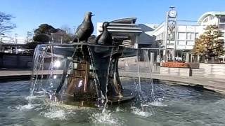 preview picture of video '[ZR-850]佐野駅駅前の噴水「おしどり」[30-240fps] -The Fountain Mandarin duck in front of Sano Station-'
